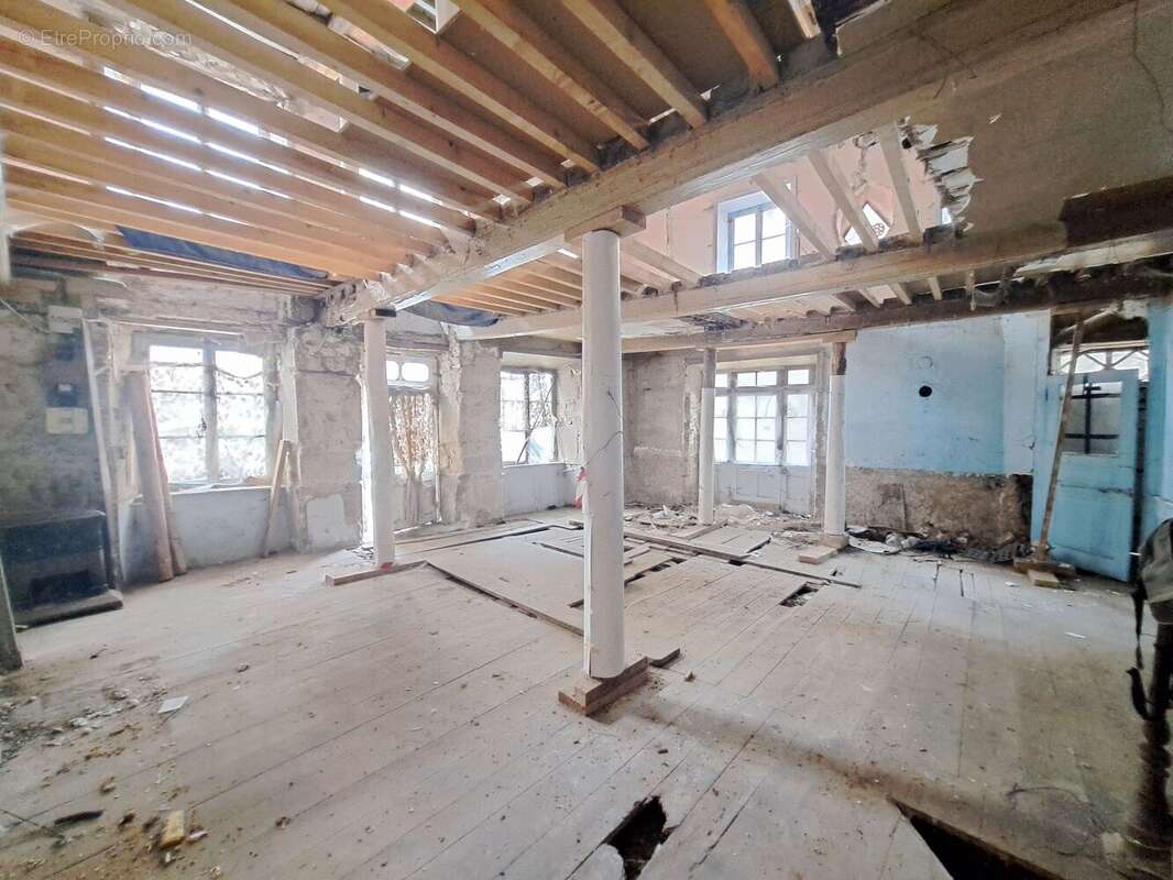 Photo 4 - Maison à SAINT-ANTHEME