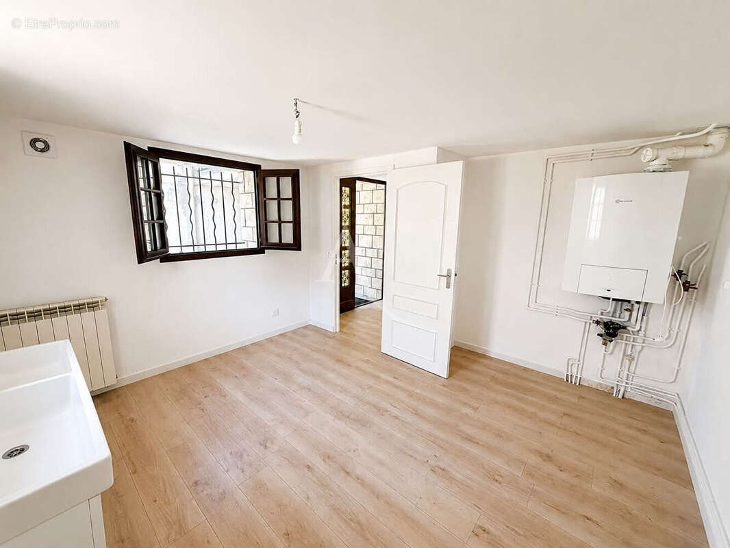 Maison à NEUILLY-PLAISANCE