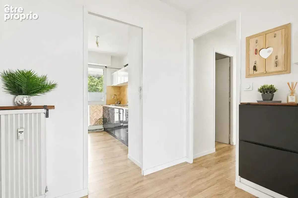 Appartement de 4 pièces de 77 m² à Avignon - photo 8