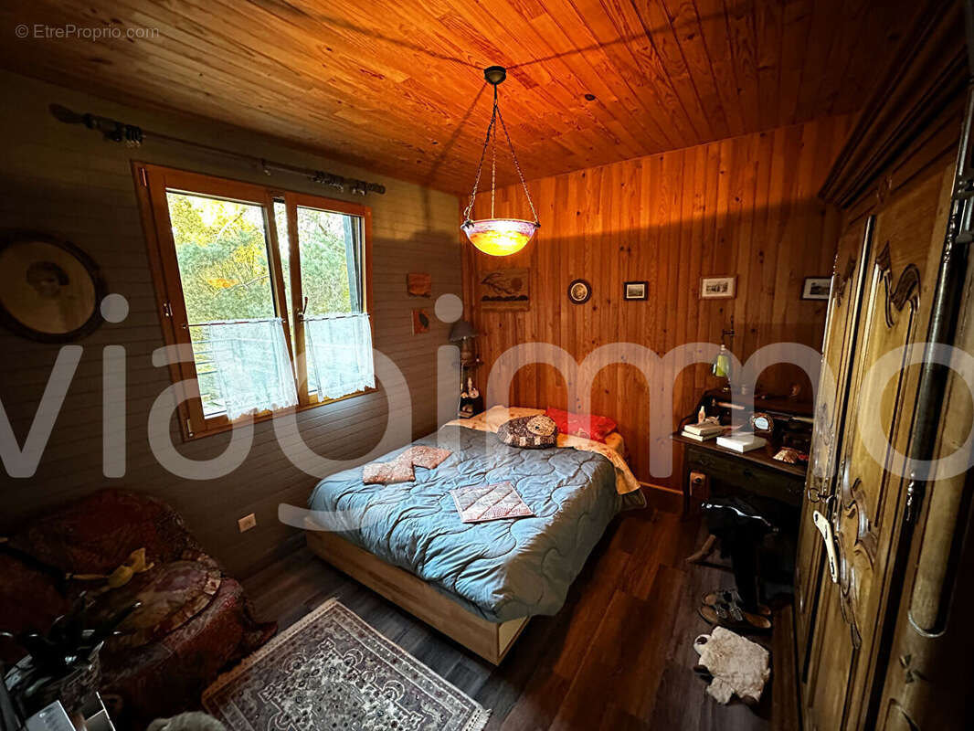 Maison à PLANCHER-BAS