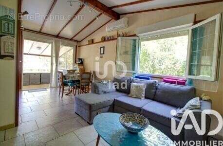 Photo 4 - Terrain à FREJUS