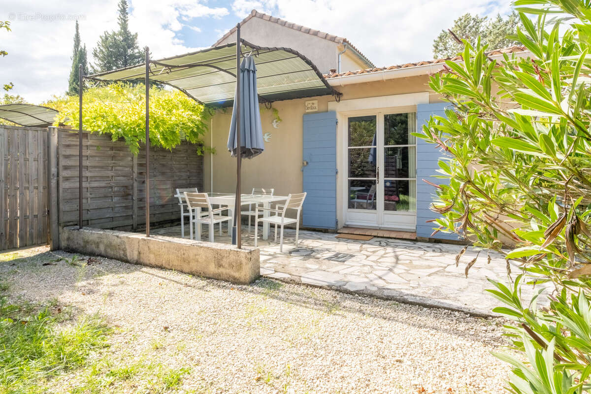 Maison à LORIOL-DU-COMTAT