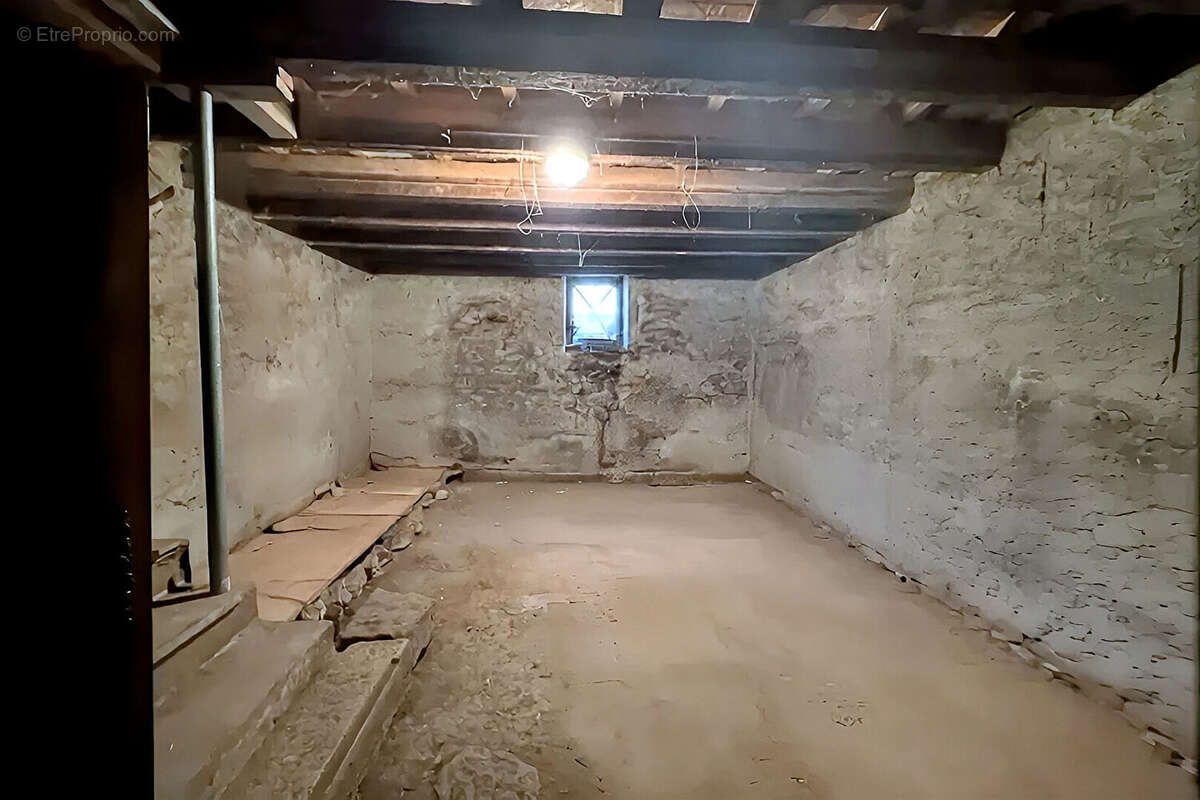 Charmante maison 3 chambres avec piscine à Rainans - photo 16