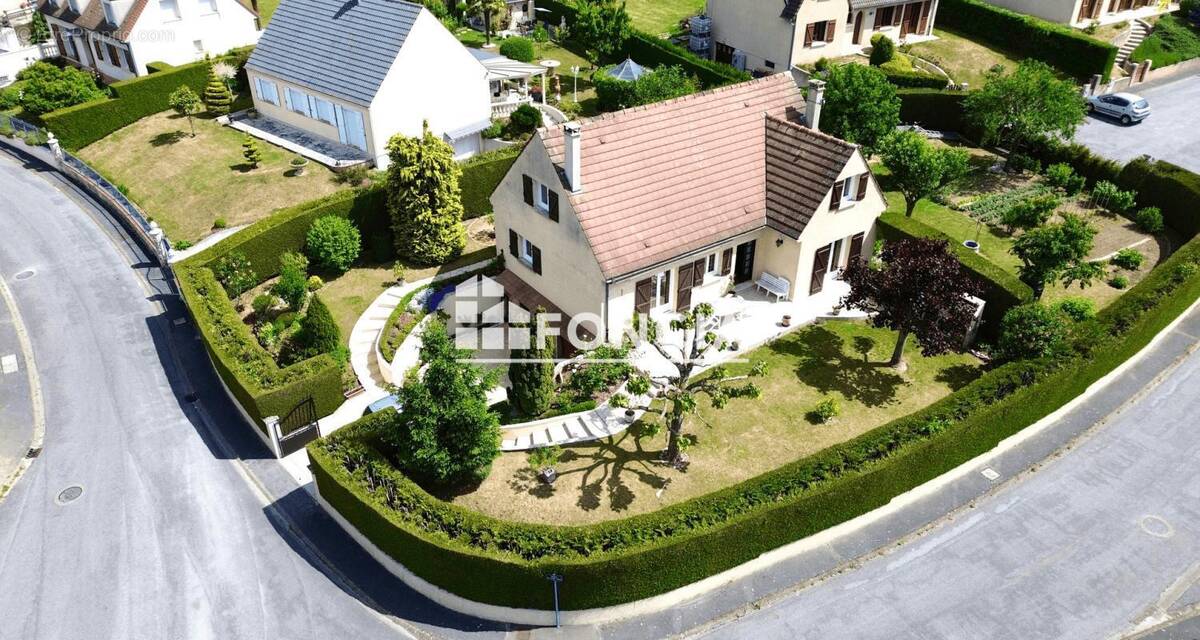 Maison à VILLERS-COTTERETS