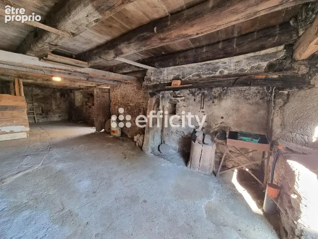 Maison 70 m² à Chaulhac  - photo 3