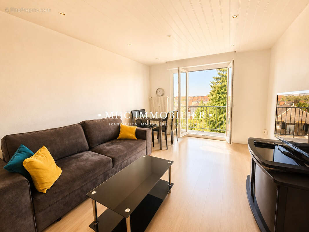 Appartement 3 chambres avec garage et cave - photo 4