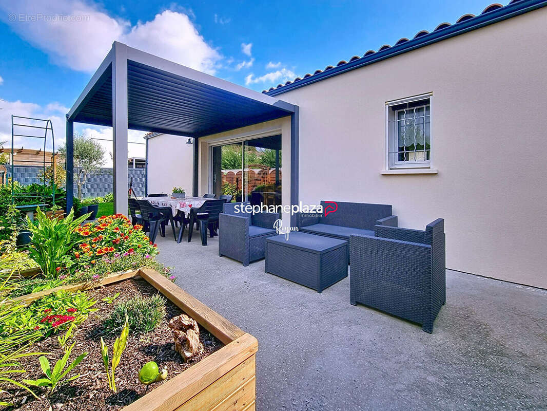 Maison à SAINT-SULPICE-DE-ROYAN