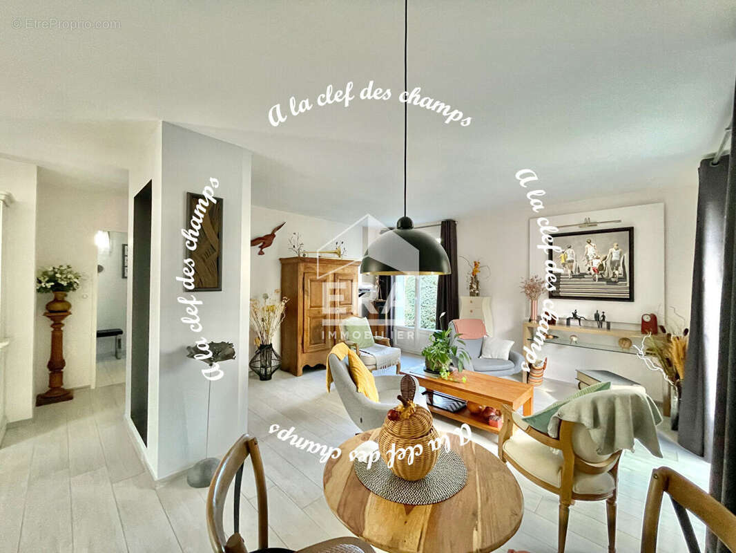 Maison à GIF-SUR-YVETTE