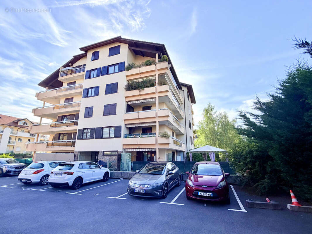 St Julien-en-Genevois RARE Appartement T2 bis en dernier étage de plus de 72 m² utiles... - photo 15