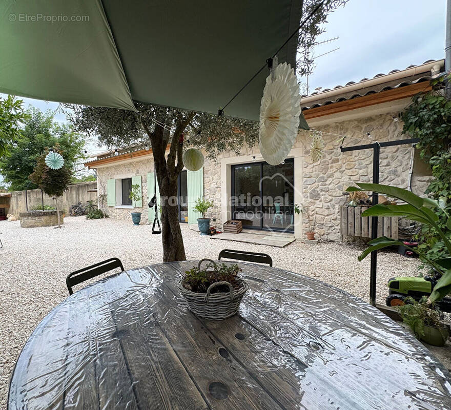 Maison à GOUDARGUES