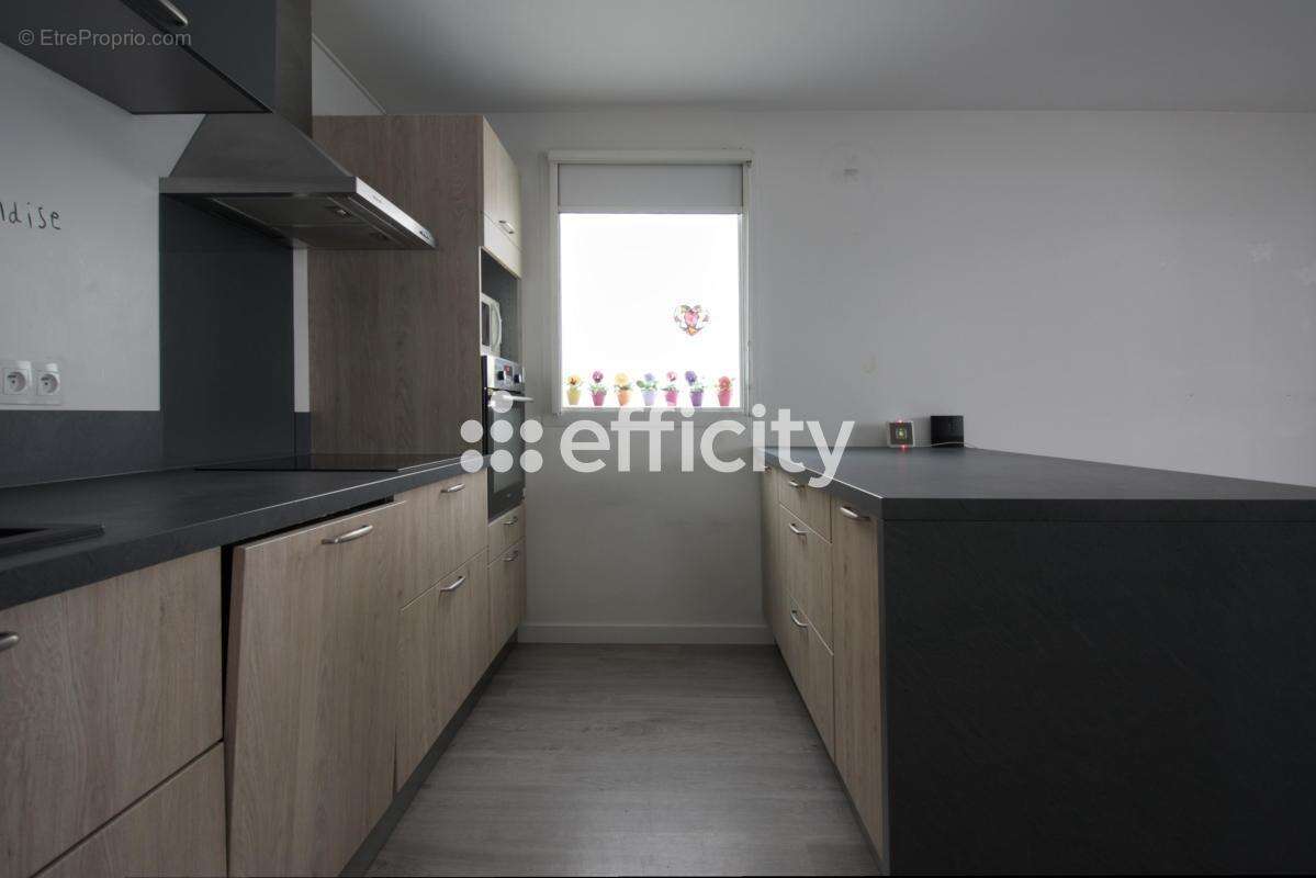 Appartement à BROU-SUR-CHANTEREINE