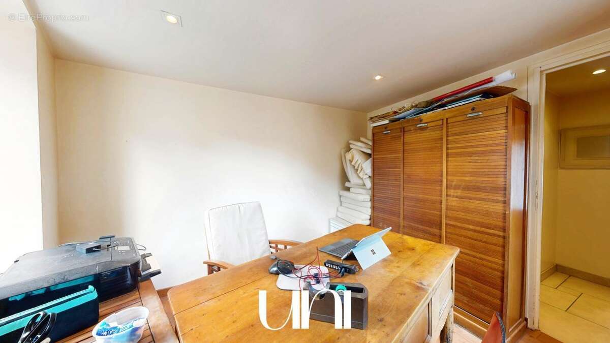 Maison à FLEURY-SUR-ORNE