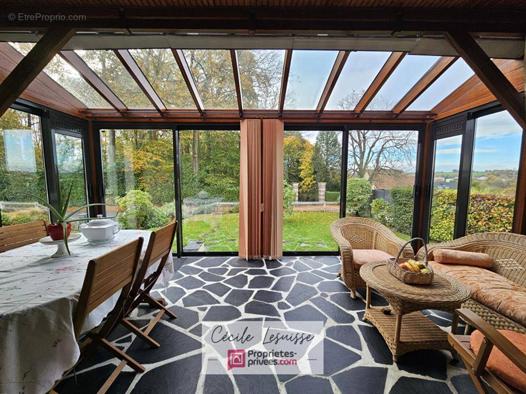 Maison à GRUCHET-LE-VALASSE