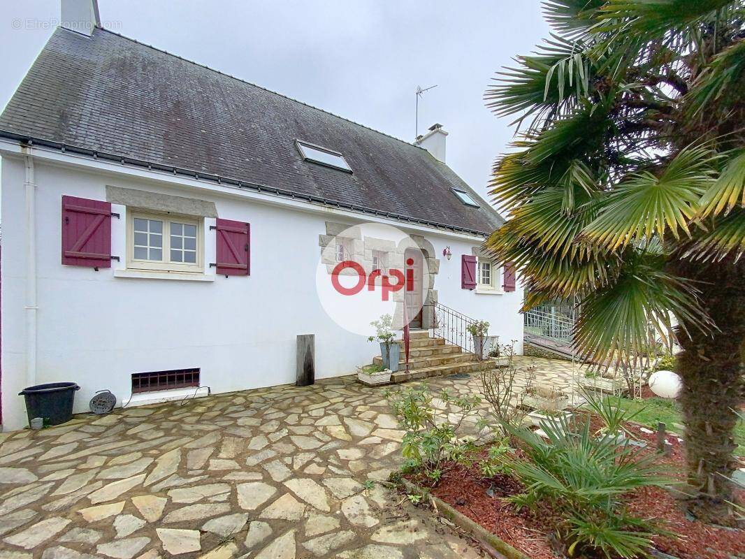 Maison à LE HEZO