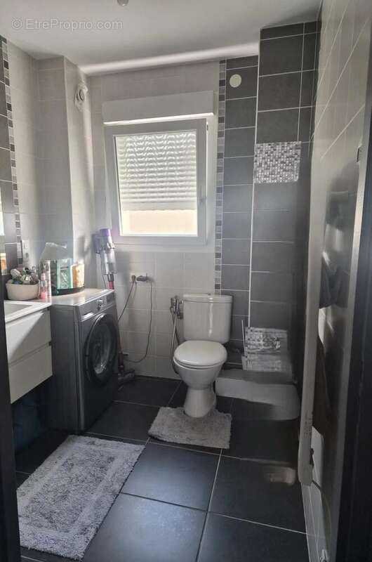 Maison à AY-SUR-MOSELLE