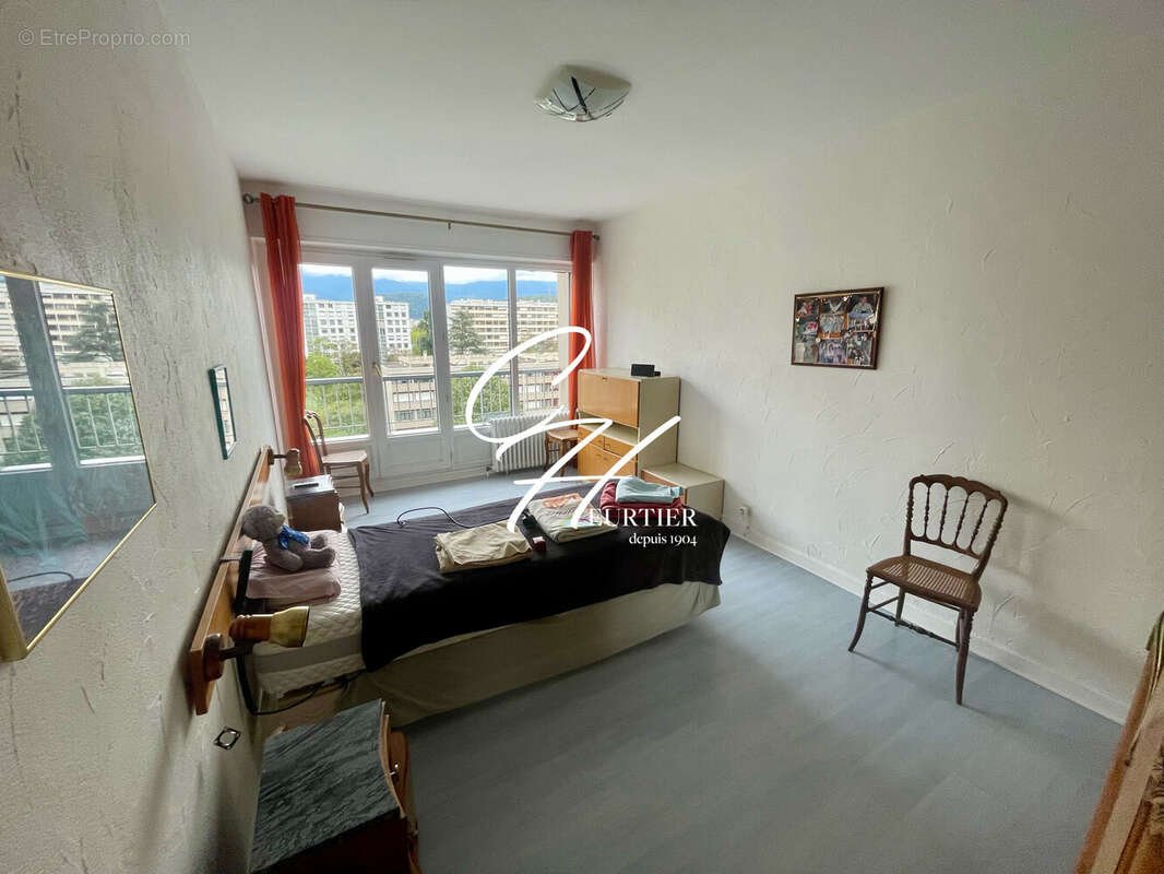 Appartement à ECHIROLLES