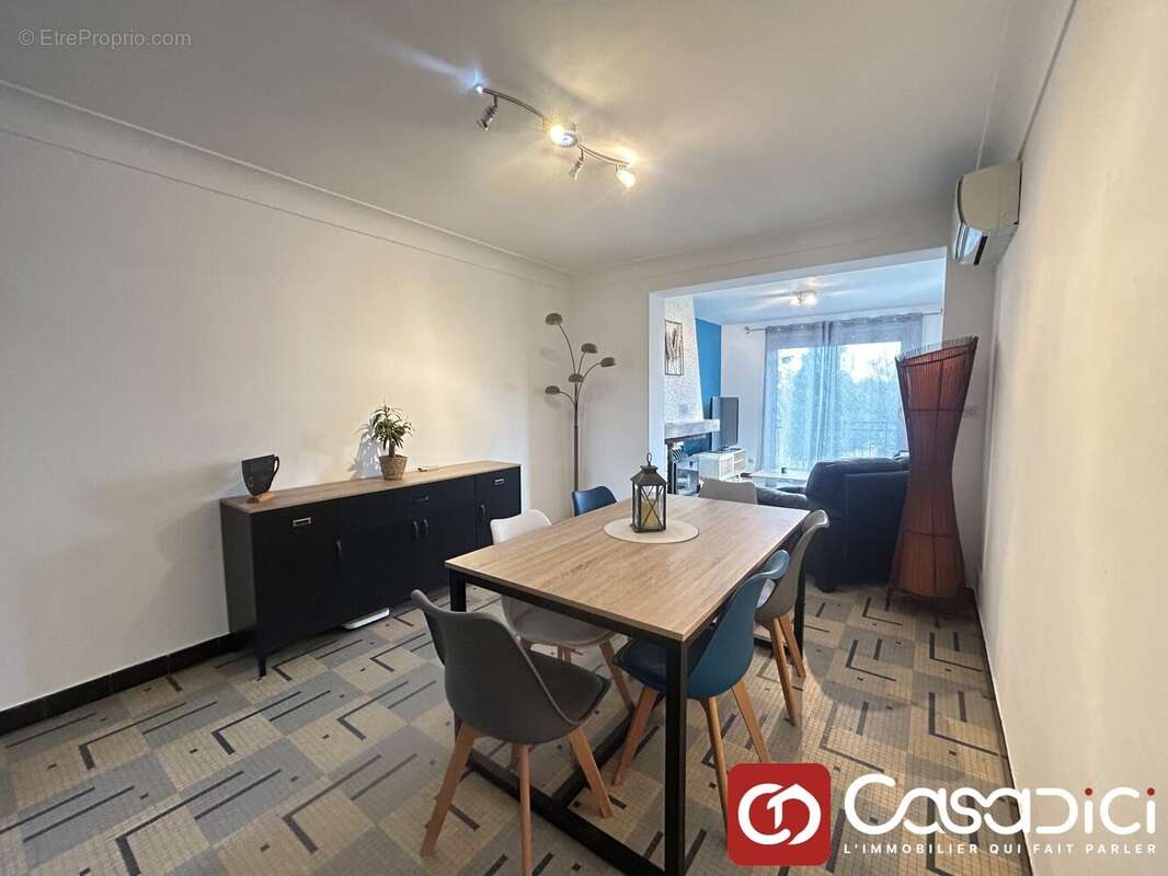 Maison à SAUVIGNY-LES-BOIS