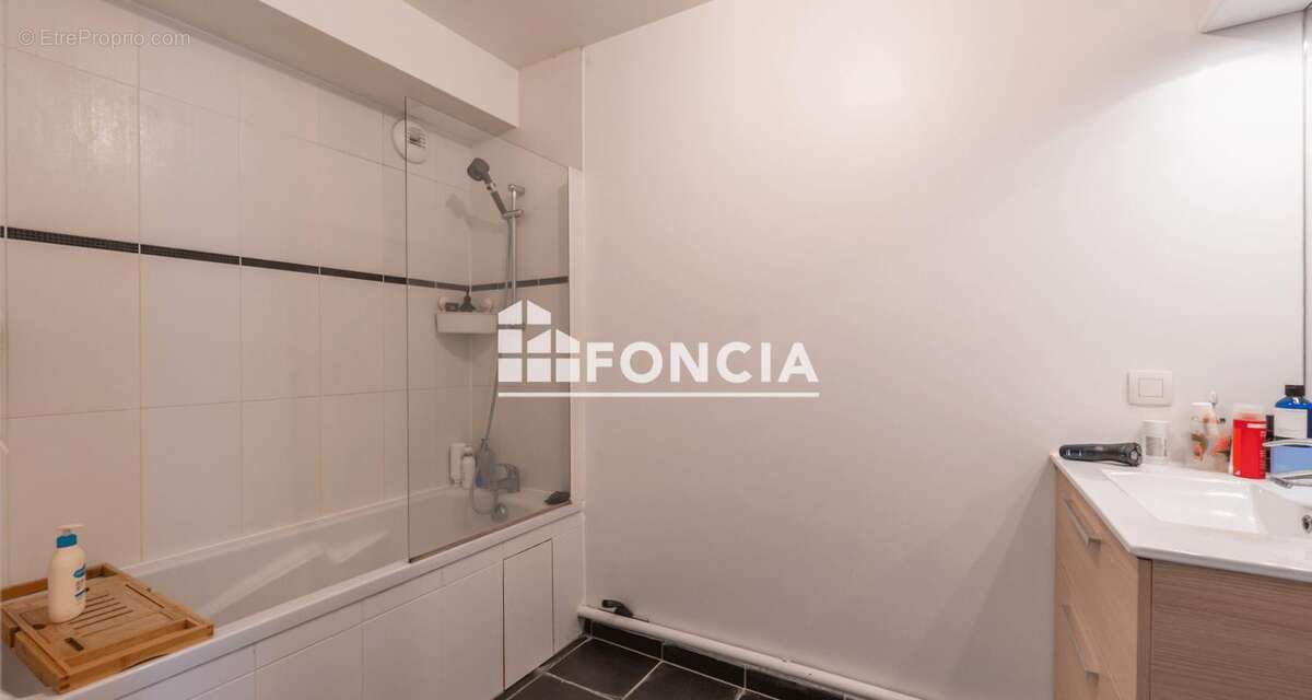 Appartement à SAINT-DENIS