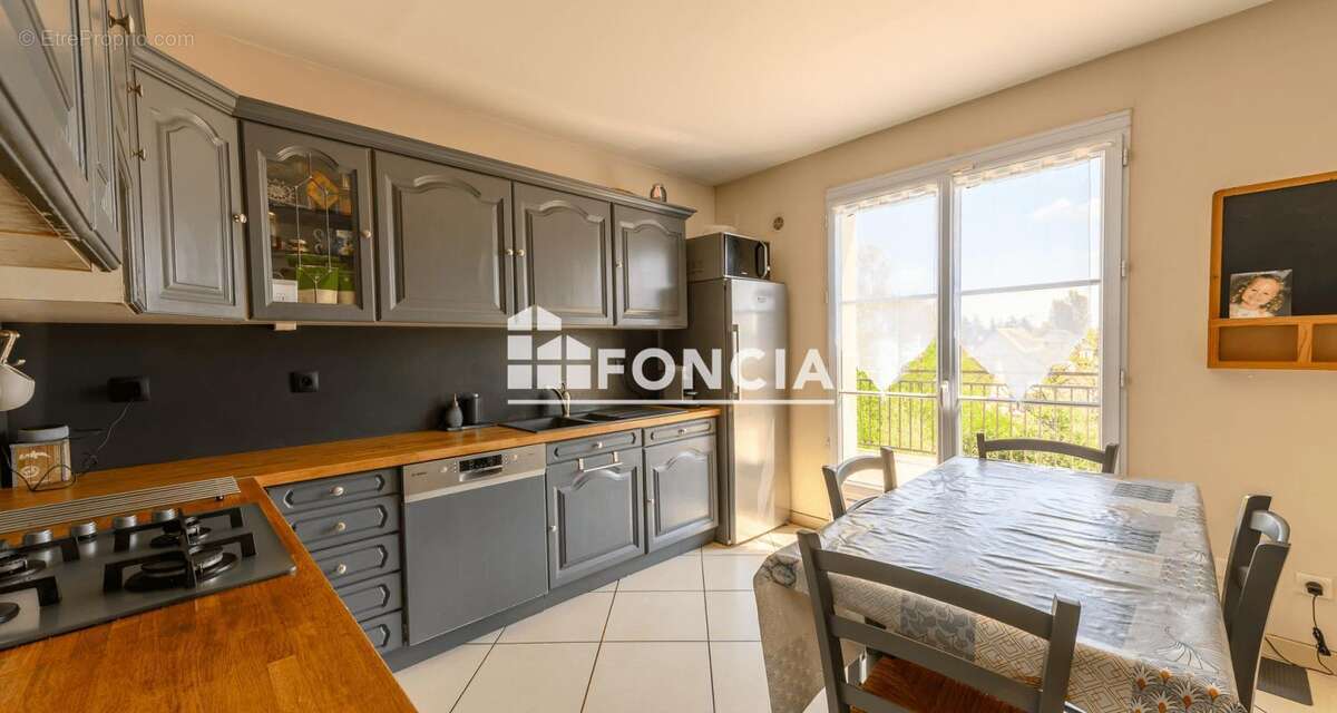 Maison à CREGY-LES-MEAUX