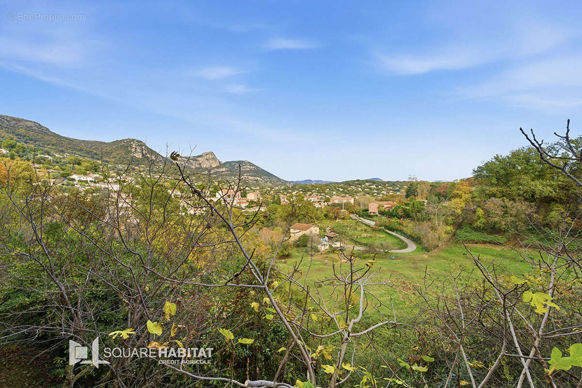 Appartement à VENCE