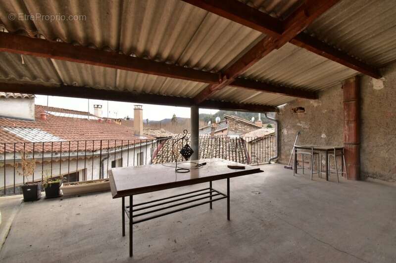 Immeuble de rapport à vendre - LA MOTTE DU CAIRE (04) - photo 22