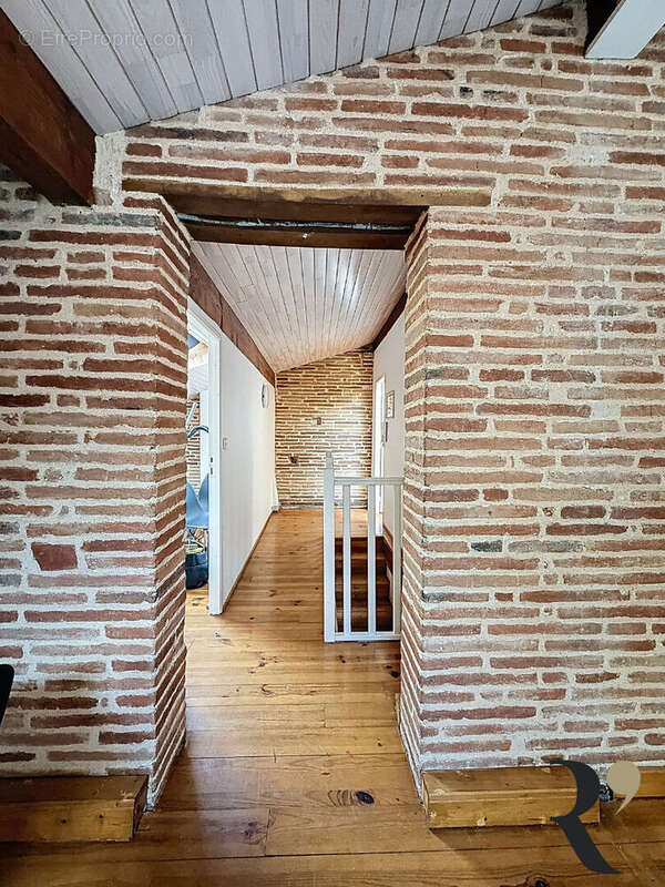 Maison à PECHBONNIEU