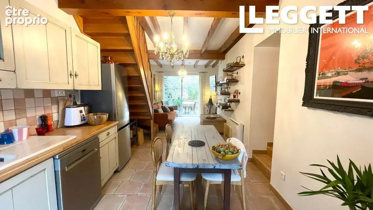 Montlaur – une charmante maison de village en pierre, située dans un village prisé des Corbières - photo 2