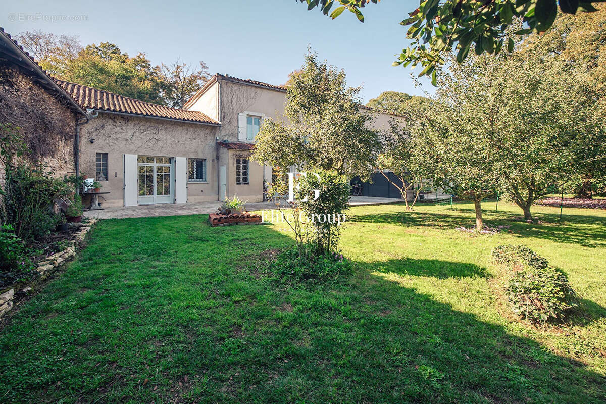Maison à ANGOULEME