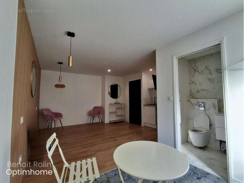Appartement T2 de 46 m² entièrement rénové – Prestations haut de gamme – Centre-ville – Accès PMR - photo 3
