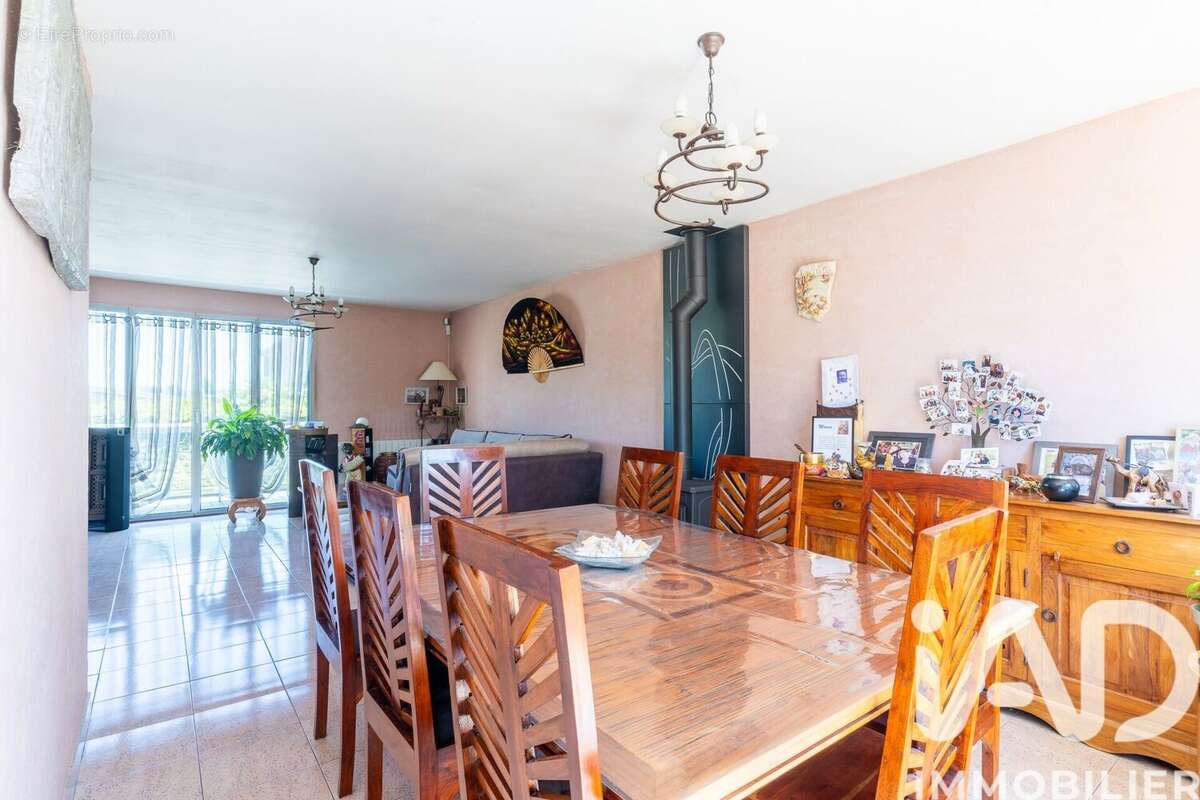 Maison 160 m² à Ecquevilly  - photo 5