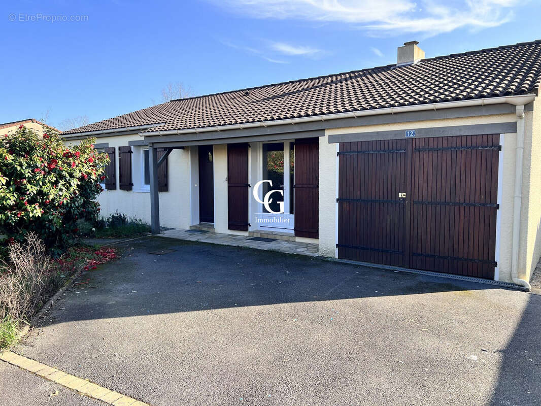 Maison à BOUAYE