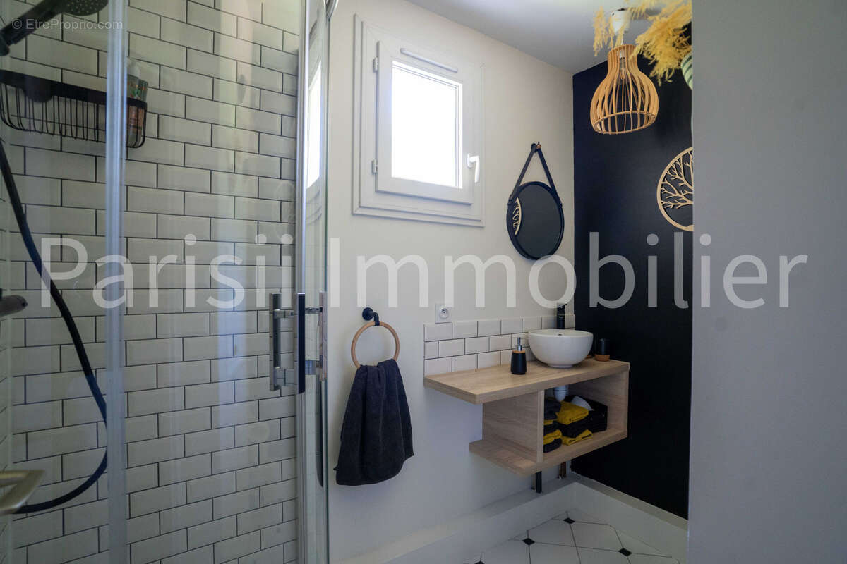 Appartement duplex - 5 pièces - 110,73m2 - Secteur val d'or - Cormeilles-en-Parisis - photo 13