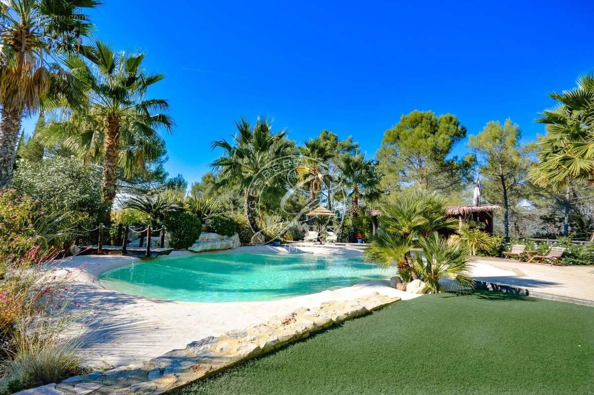 Maison à DRAGUIGNAN