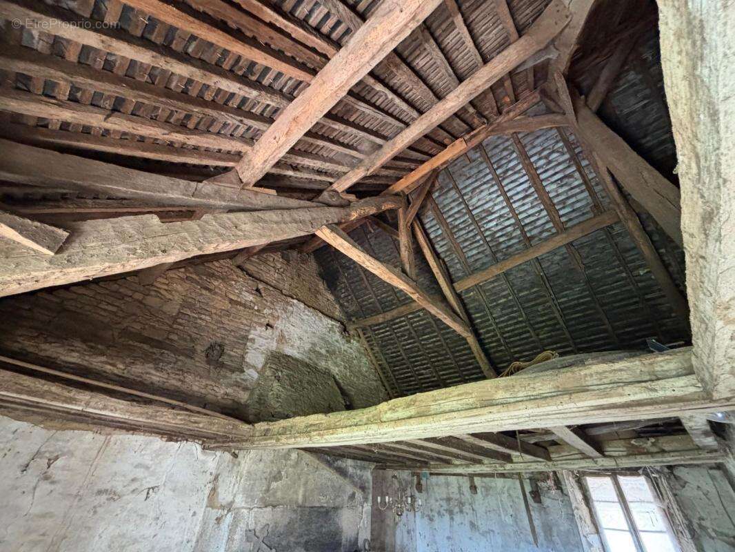 Maison à ISIGNY-LE-BUAT