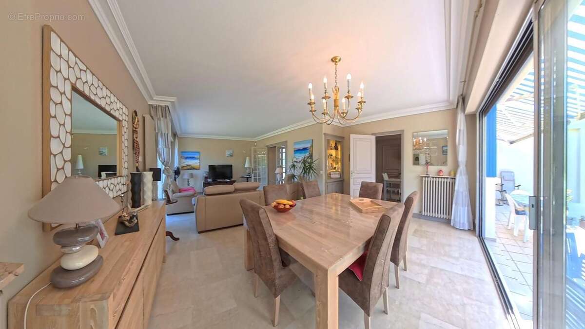 maison d'architecte plain pied 500m des commerces - photo 6