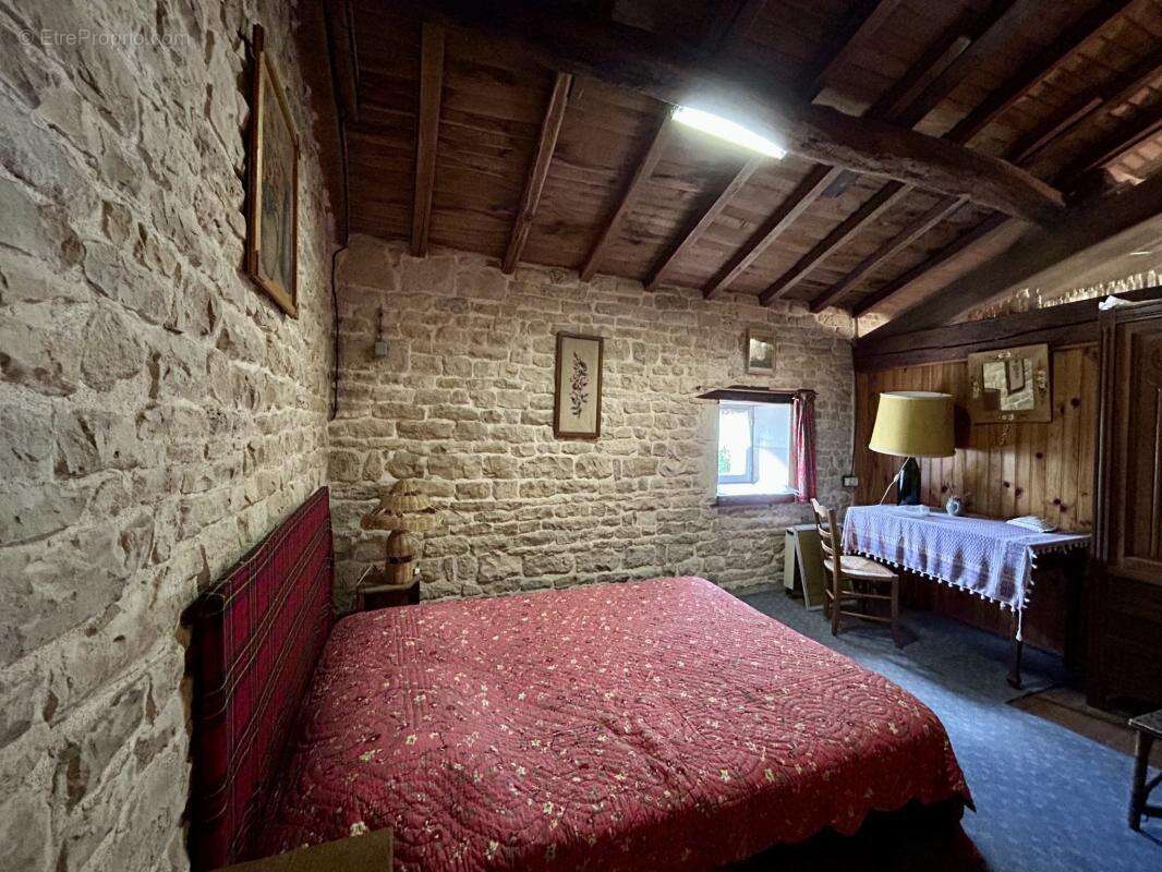 maison type longère de caractères - 156m2 - terrain 899m2 - photo 10