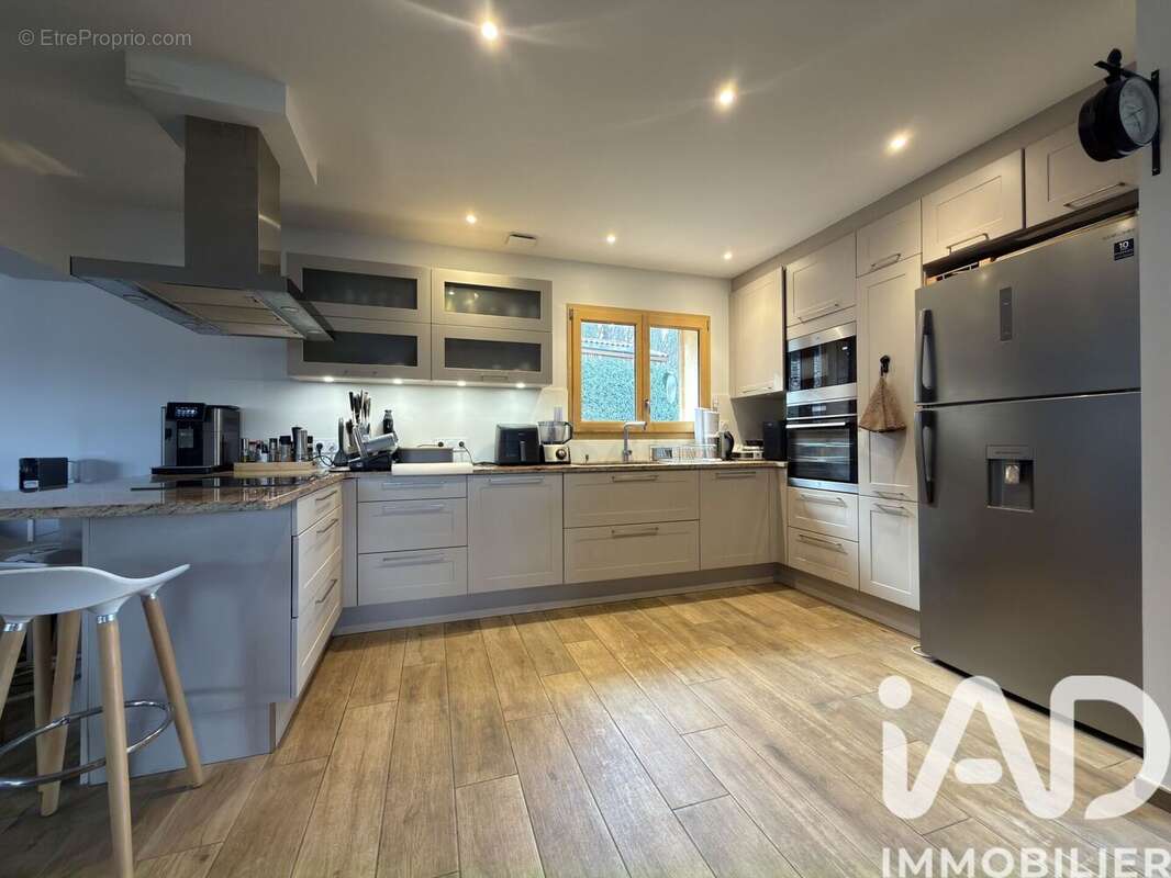 Maison 144 m² à Serralongue  - photo 5