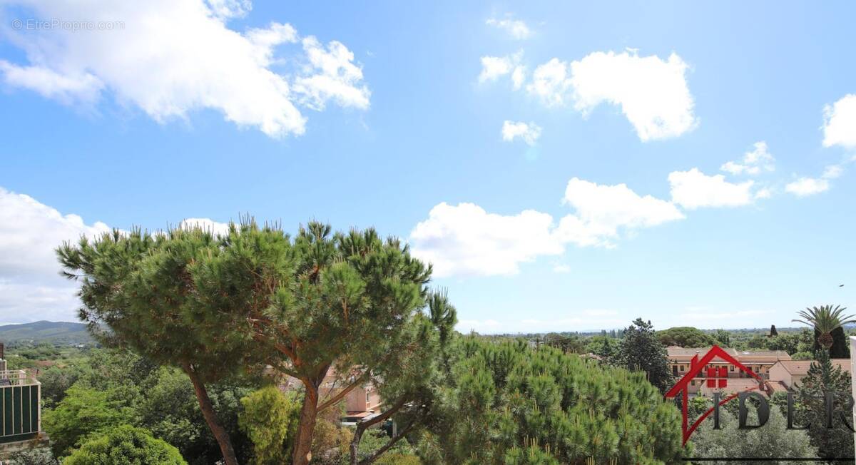 Appartement à HYERES