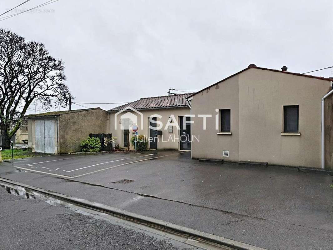 Photo 8 - Commerce à COGNAC