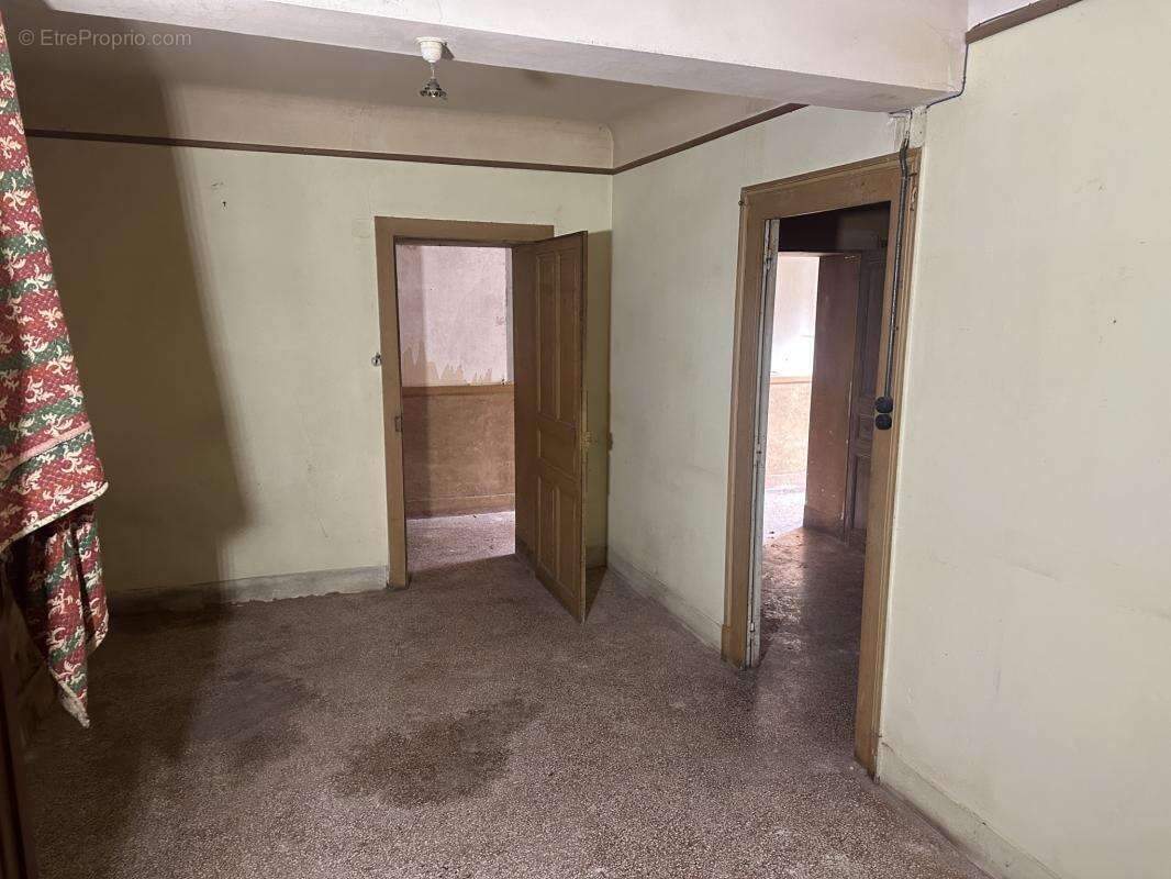 Maison à LANDES-LE-GAULOIS