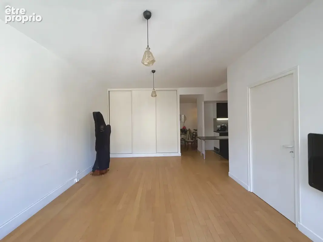 Paris 16e – Mirabeau · 2 pièces de 50 m² au calme absolu, sur cour - photo 13