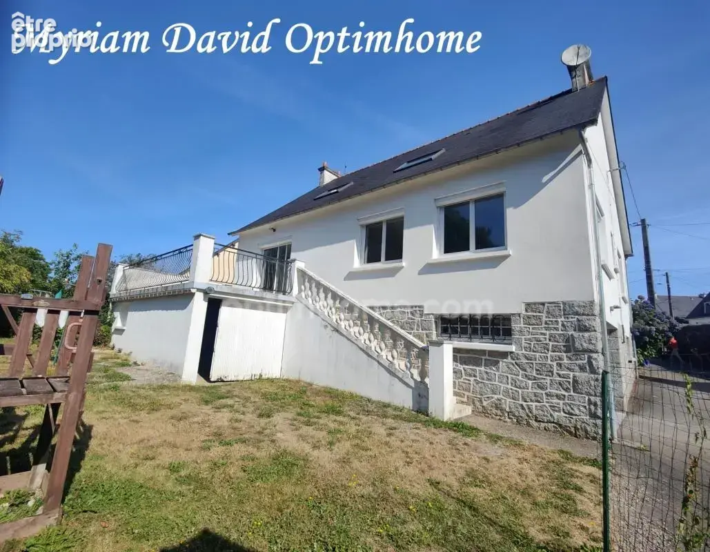 Maison familiale 171 m² – DPE C – 5 chambres – Terrain paysagé de 2 400 m² – Rostrenen - photo 20