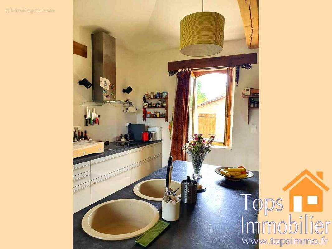 Maison à SAINT-ANTONIN-NOBLE-VAL