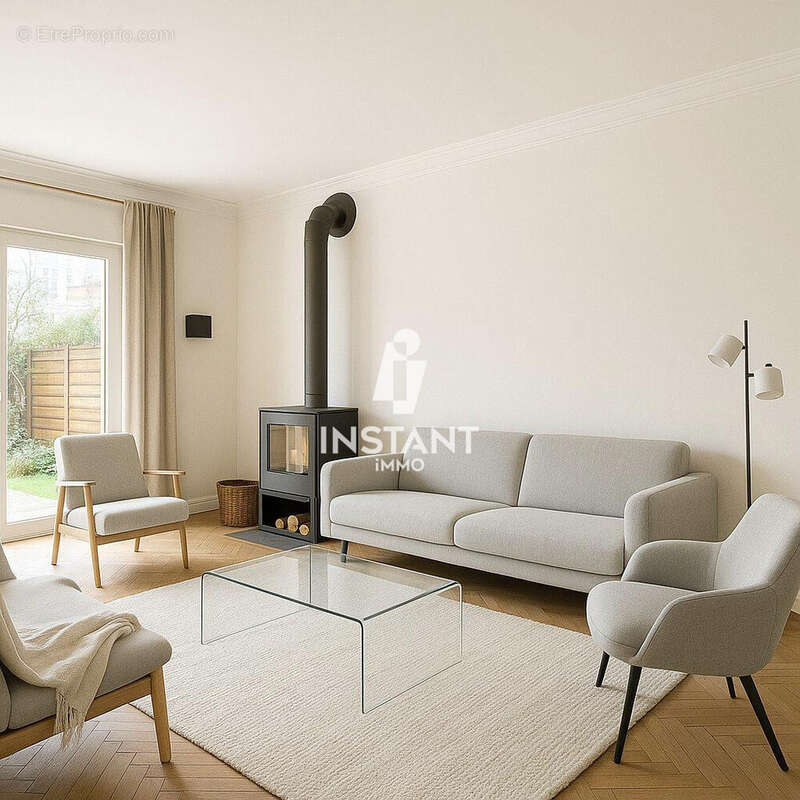 Maison à SAINT-MAUR-DES-FOSSES