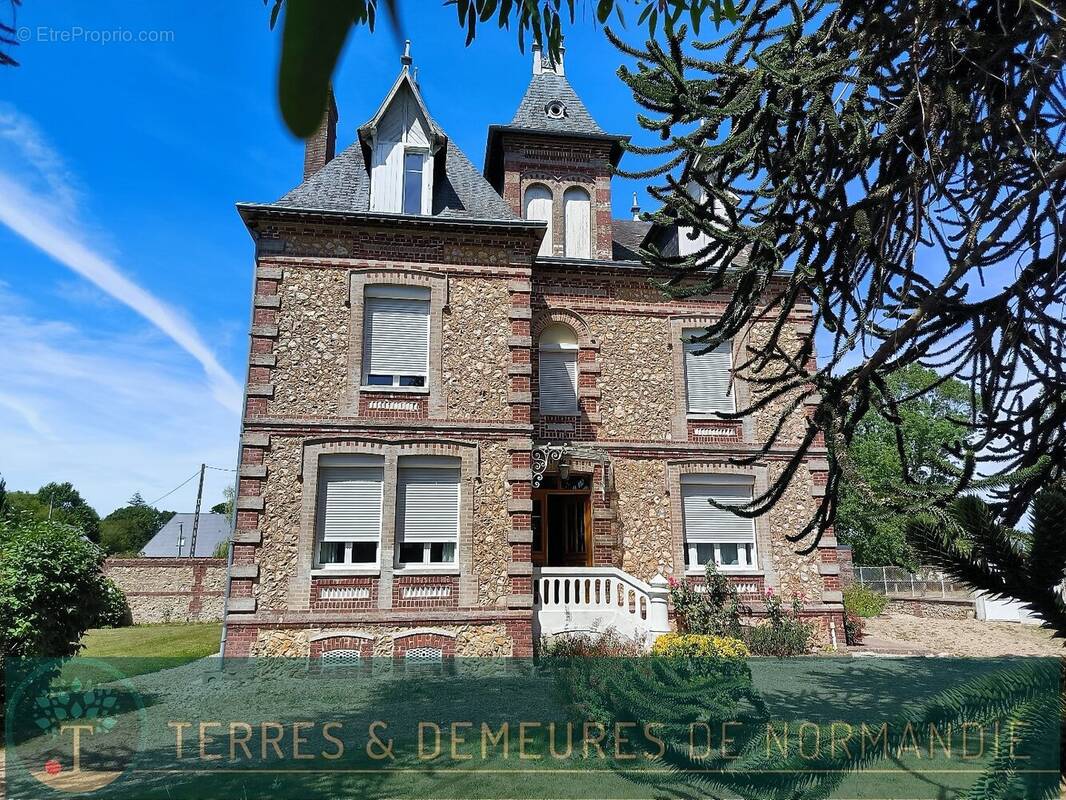 Maison à MONTFORT-SUR-RISLE