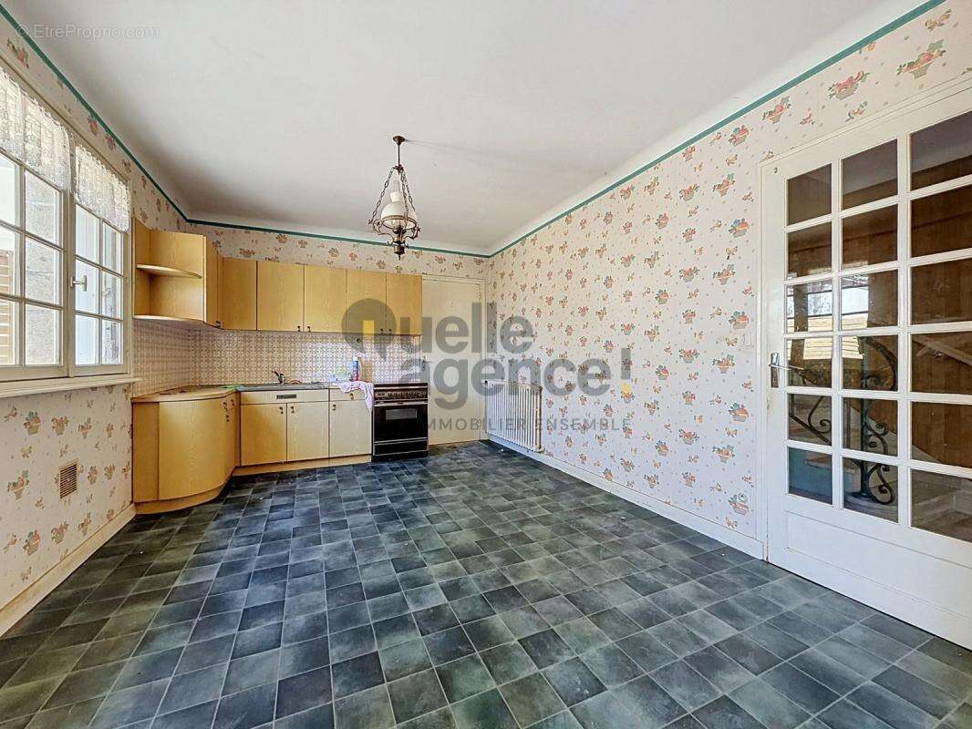 Maison 6 pièces de 101 m2 à Plénour-Lanvern - photo 7