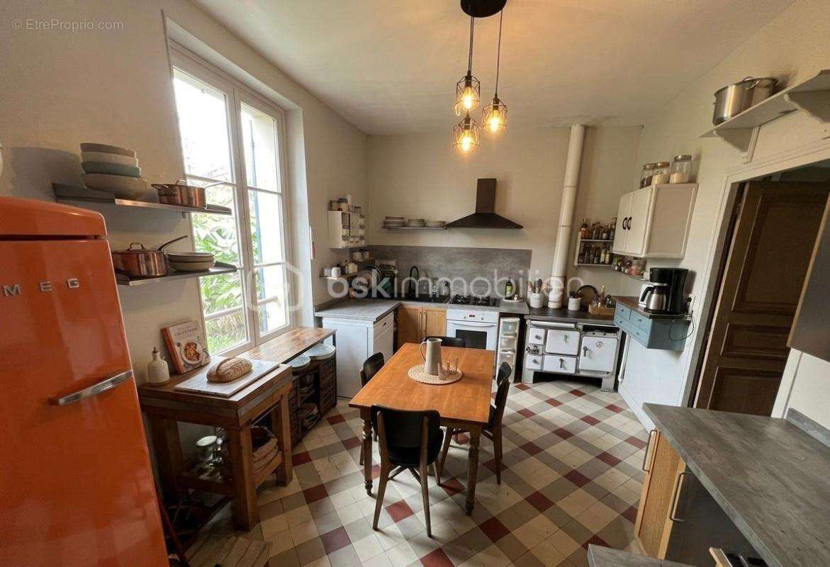 Maison à REBAIS