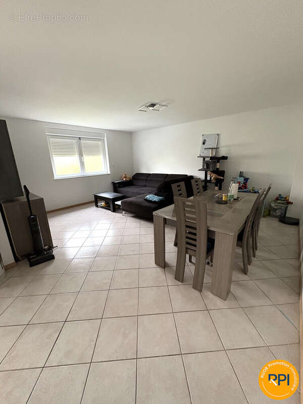 Appartement à FOLKLING