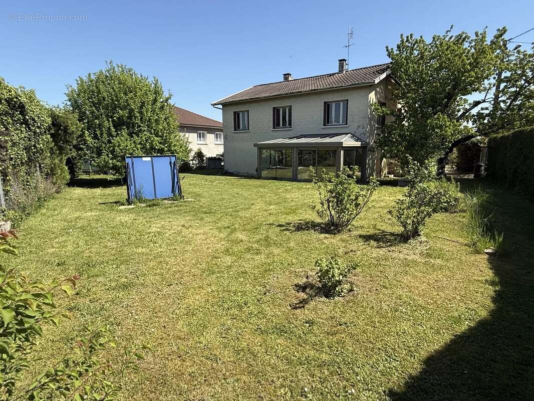 Maison à VILLEFRANCHE-SUR-SAONE