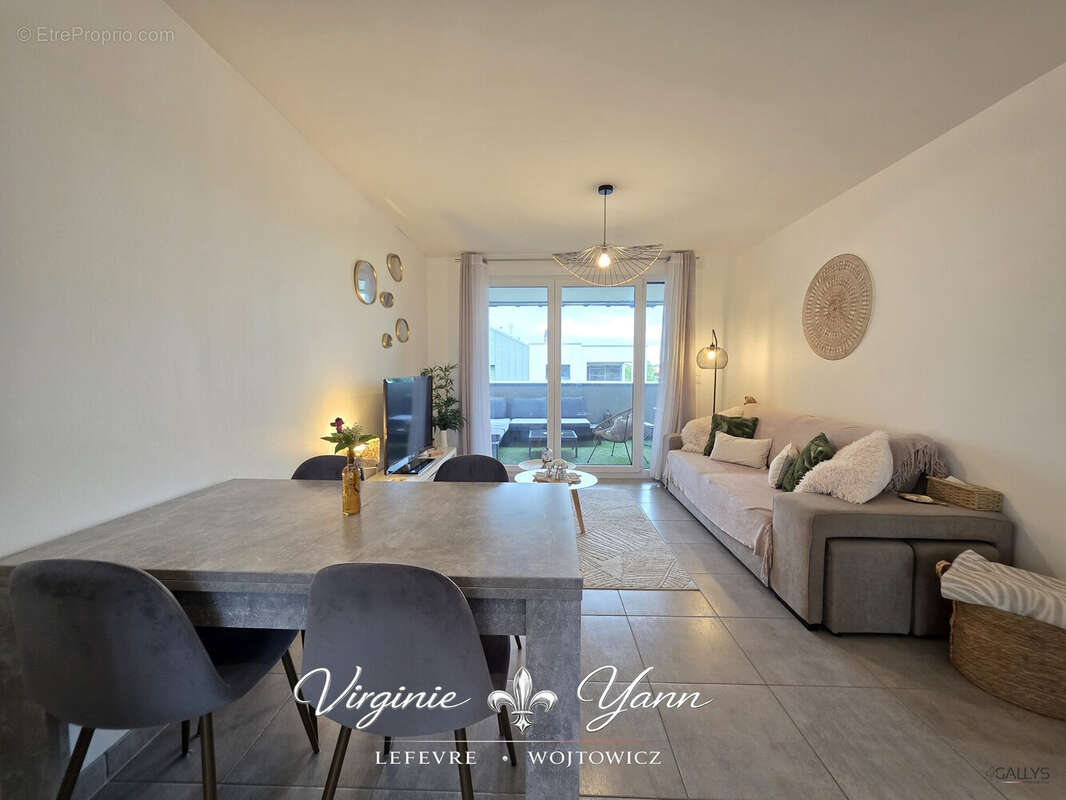 Appartement à MARLY